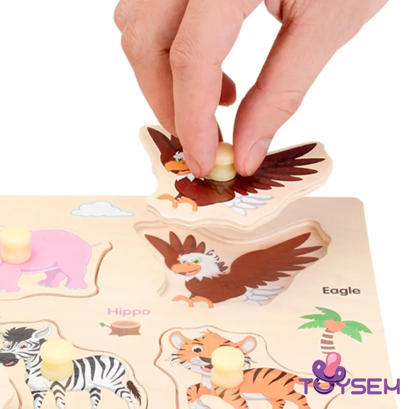 Đồ chơi bảng gỗ xếp chữ cái cho bé tập học