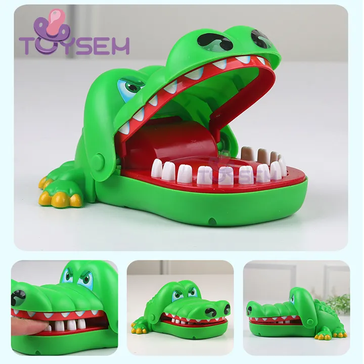 Đồ chơi trẻ em cá sấu cắn tay